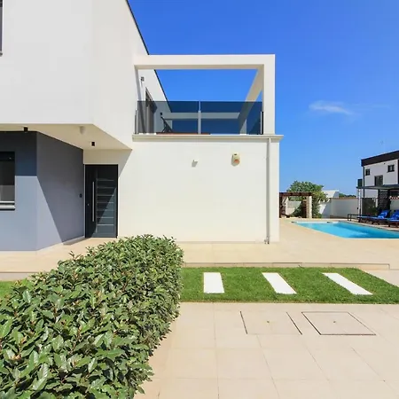Modern Nerina With Private Pool Near * 普拉
