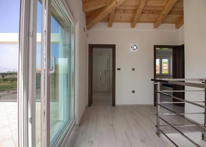 Modern Nerina With Private Pool Near Villa Pola