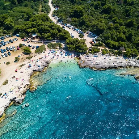 Modern Nerina With Private Pool Near Villa *