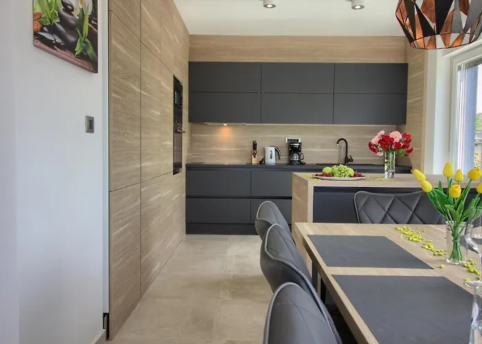 빌라 Modern Nerina With Private Pool Near 풀라