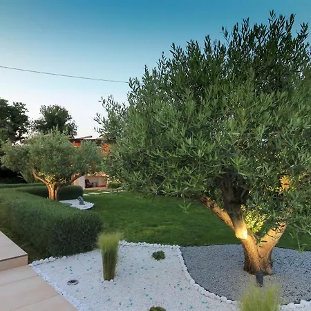 Modern Nerina With Private Pool Near Вилла