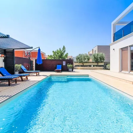 Вилла Modern Nerina With Private Pool Near *