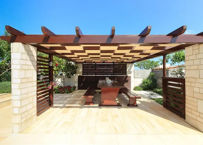 Βίλα Modern Nerina With Private Pool Near *